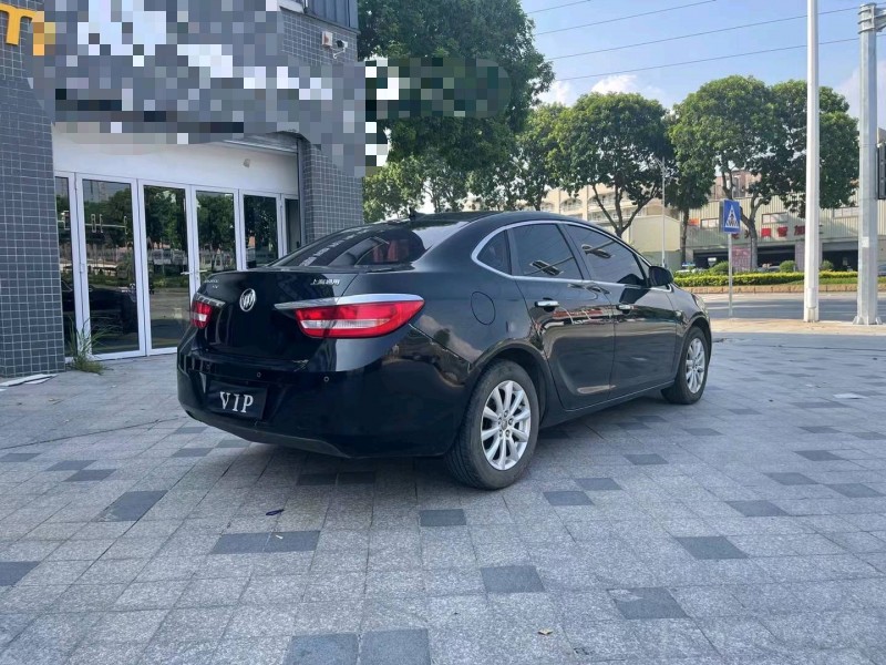 东莞13年别克英朗GT8