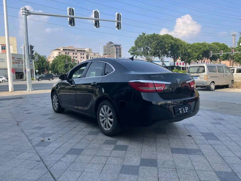 东莞13年别克英朗GT7