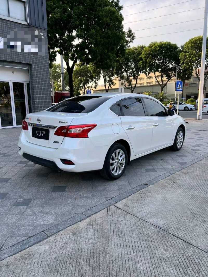 东莞19年日产轩逸7