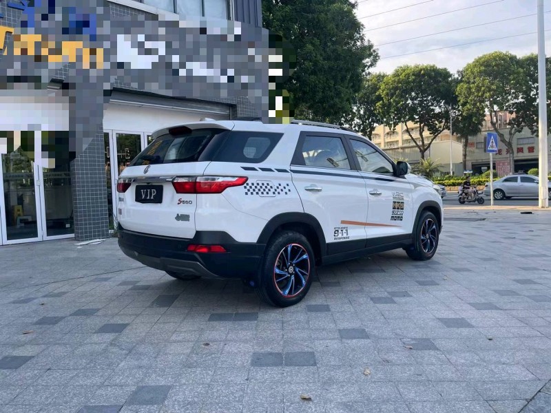 东莞18年东风风光7