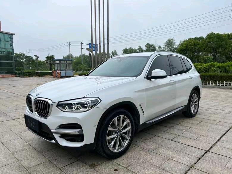 盐城19年宝马X33