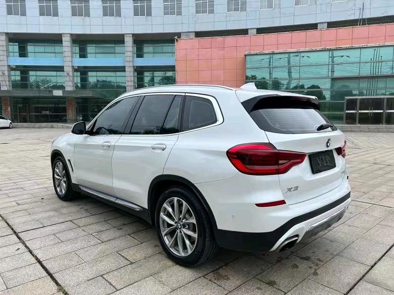 盐城19年宝马X39
