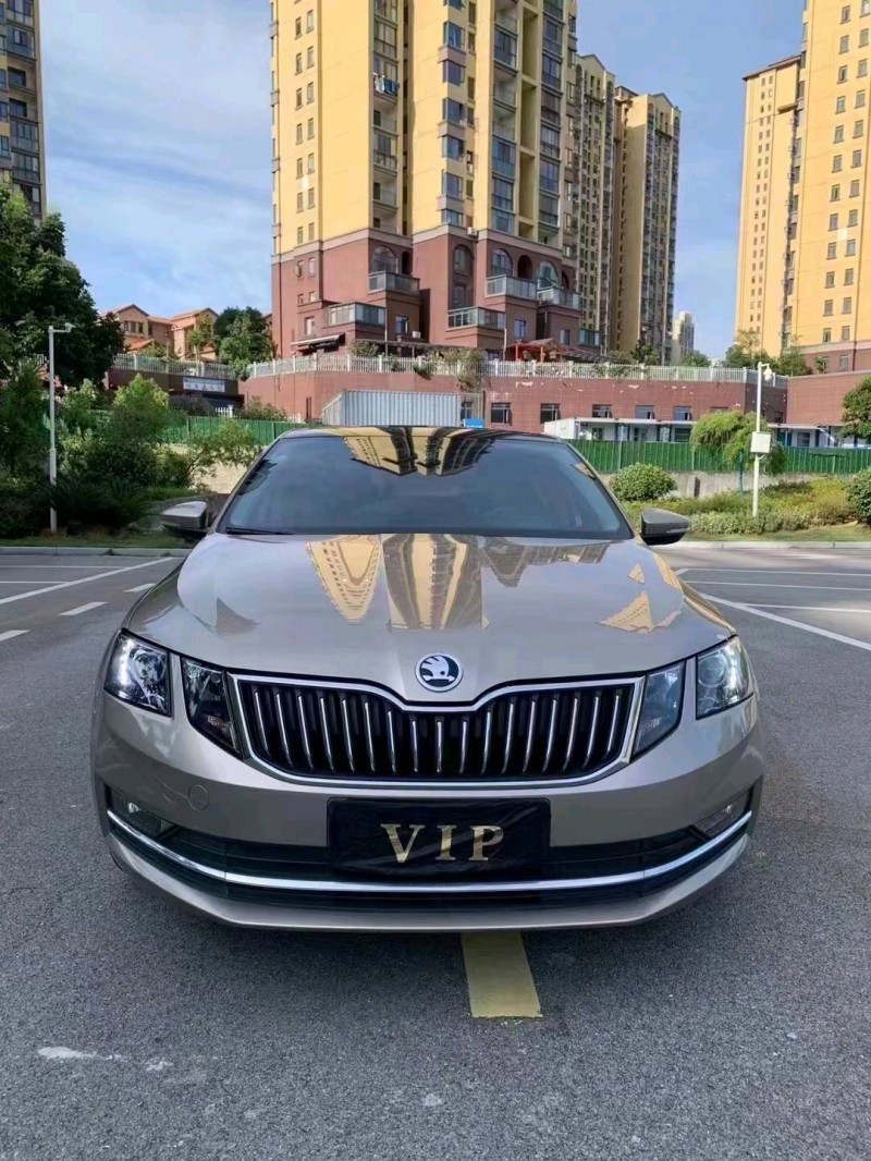 北京18年斯柯达明锐1