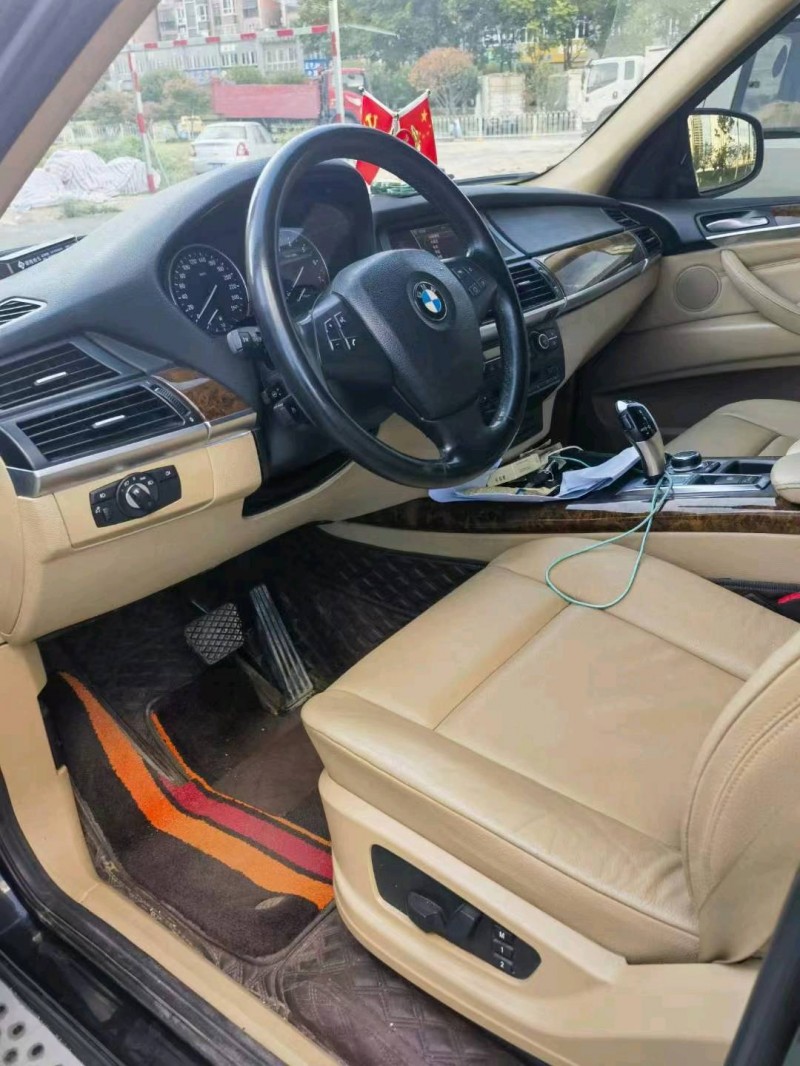 北京12年宝马X54