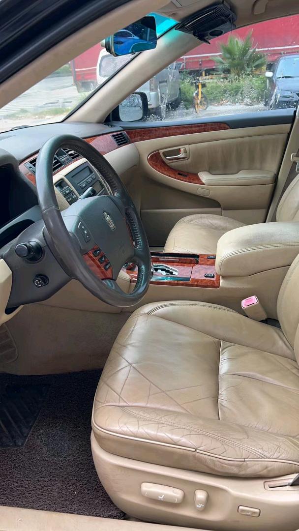 东莞06年丰田皇冠5