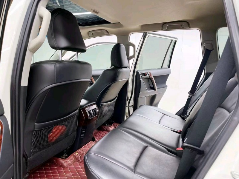 保定17年丰田普拉多6