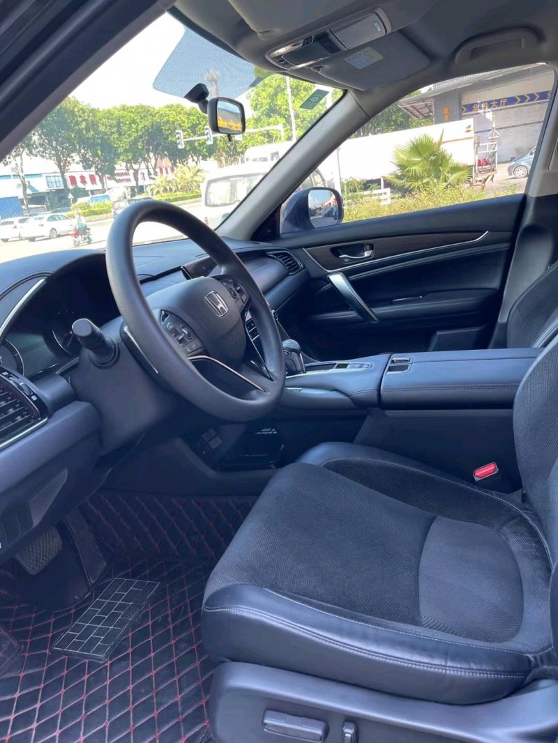 东莞19年本田冠道5