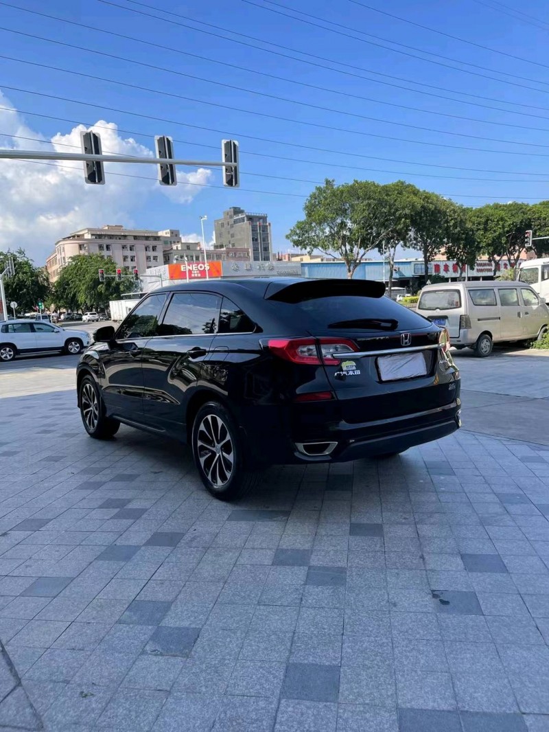 东莞19年本田冠道8