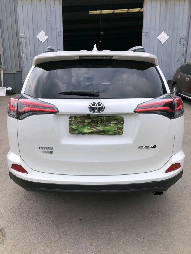 沈阳18年丰田RAV46