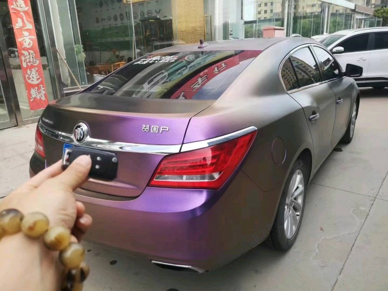 石家庄15年别克君越6