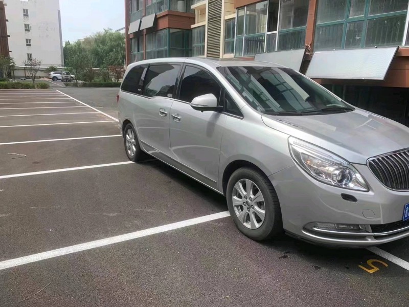 东营14年别克GL82