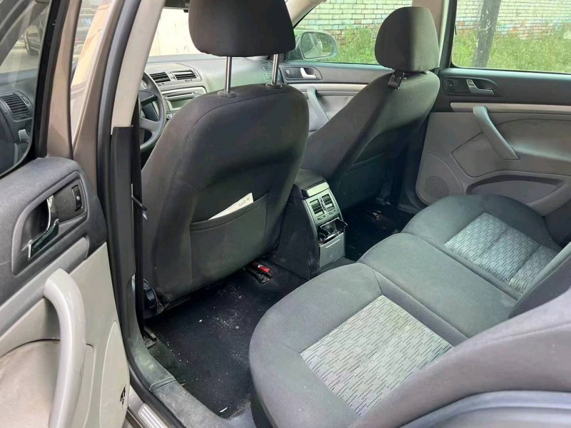 保定13年斯柯达明锐7