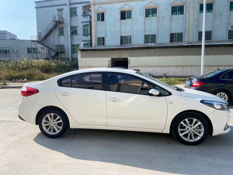 东莞16年起亚K32