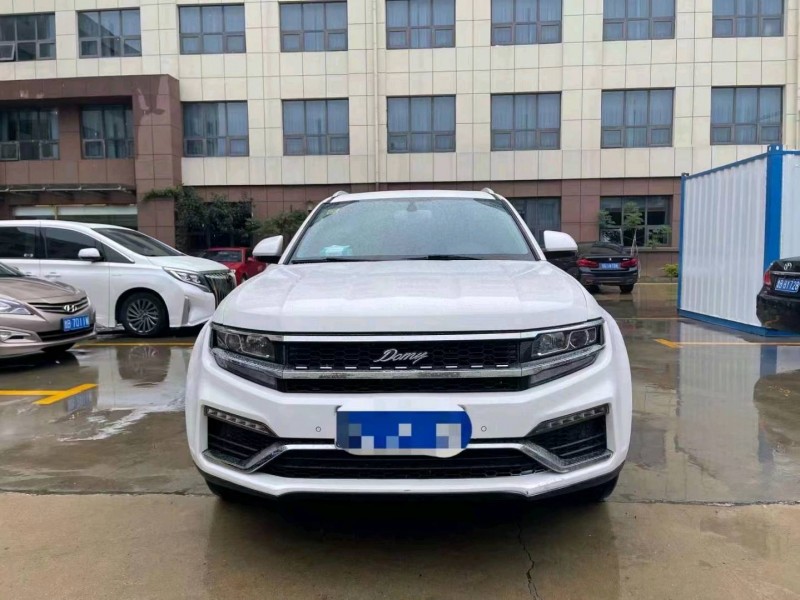 东营17年众泰大迈X71