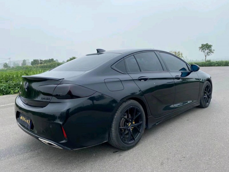 徐州18年别克君威2