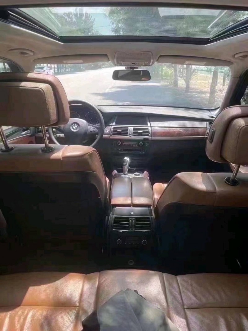 济宁12年宝马X54