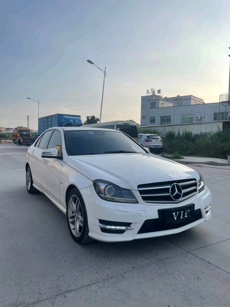 东莞14年奔驰C2