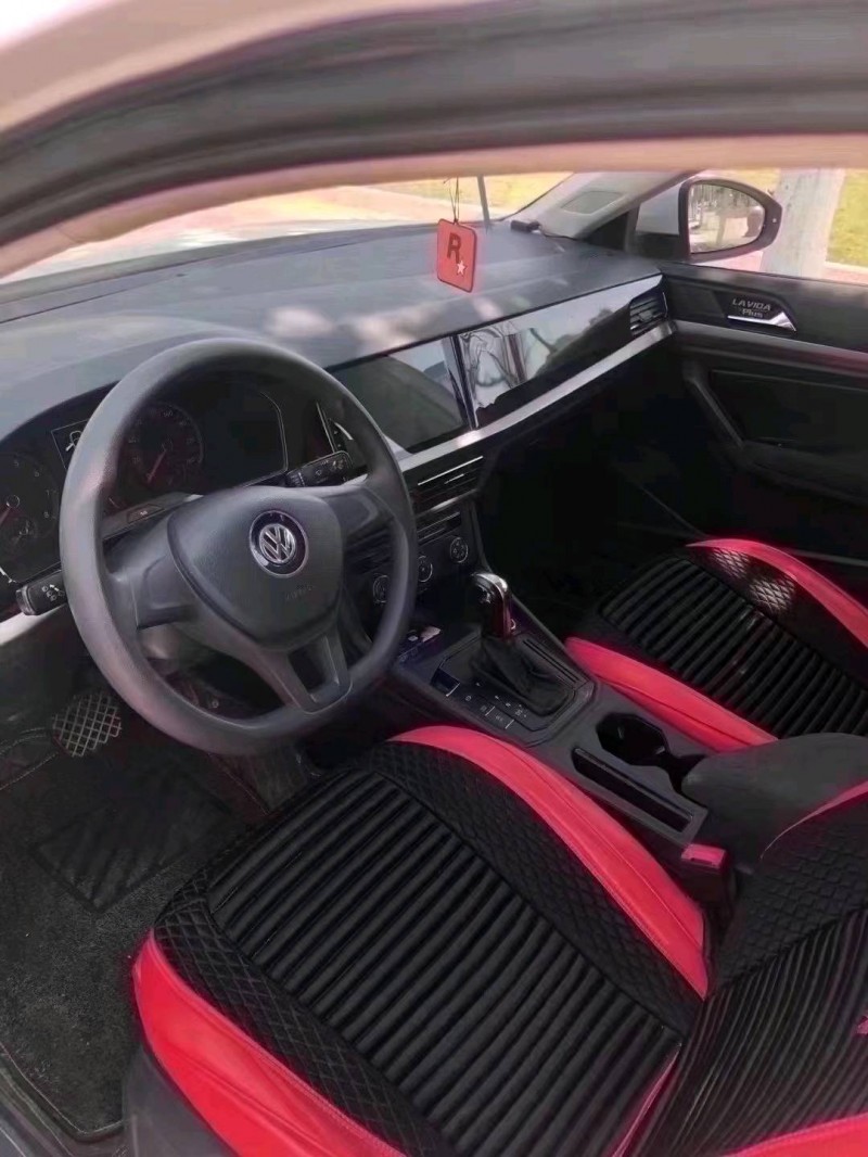 北京18年大众朗逸4