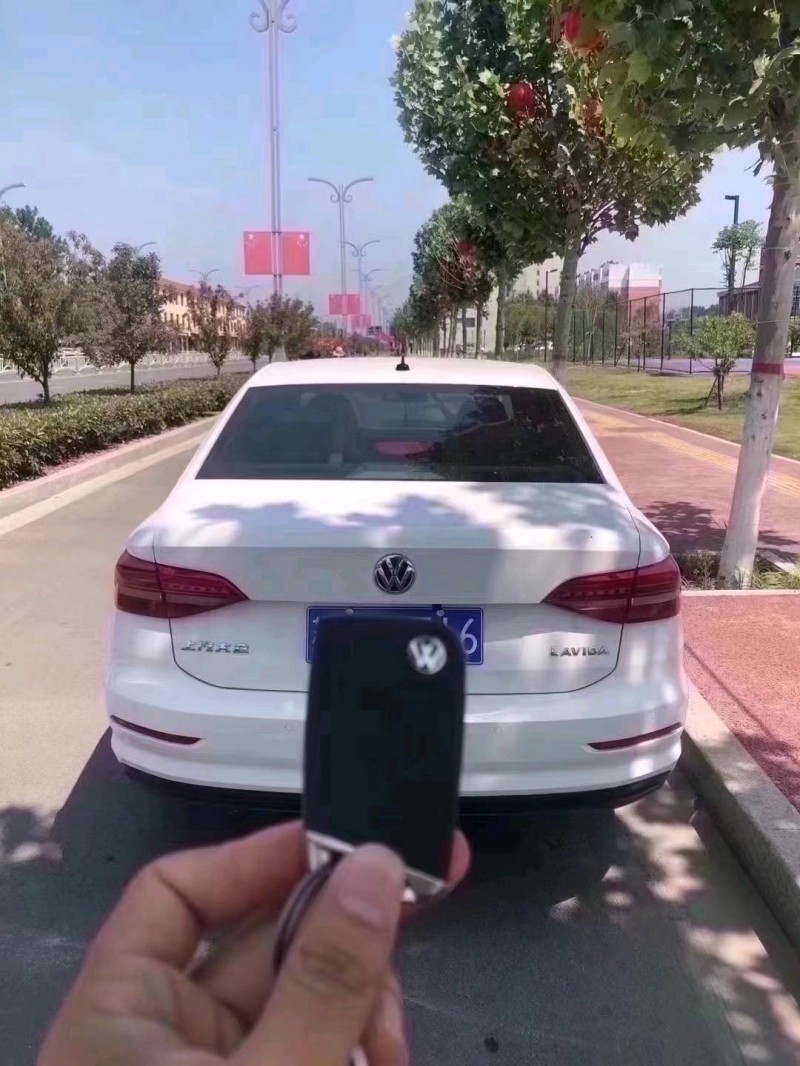 北京18年大众朗逸5