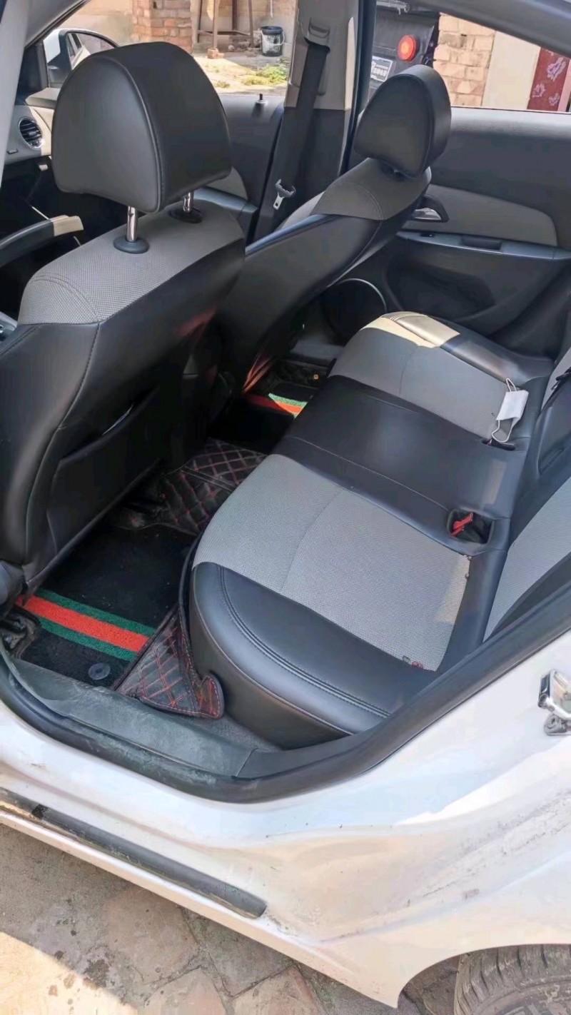 北京14年雪佛兰科鲁兹4