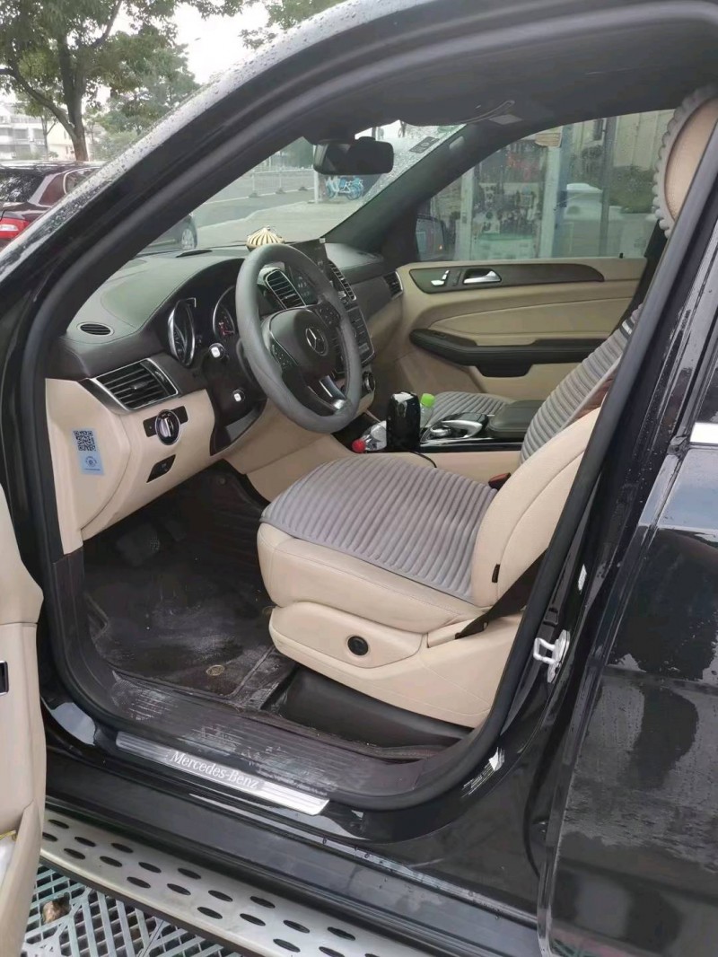 徐州18年奔驰GLE2