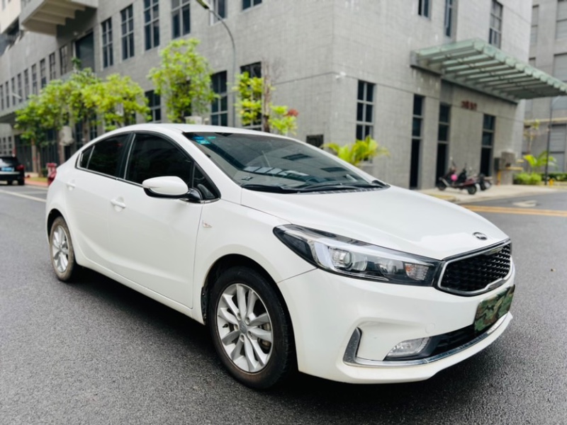 东莞19年起亚K32