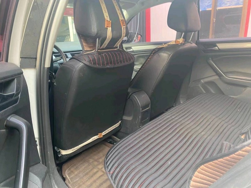 保定17年大众宝来6