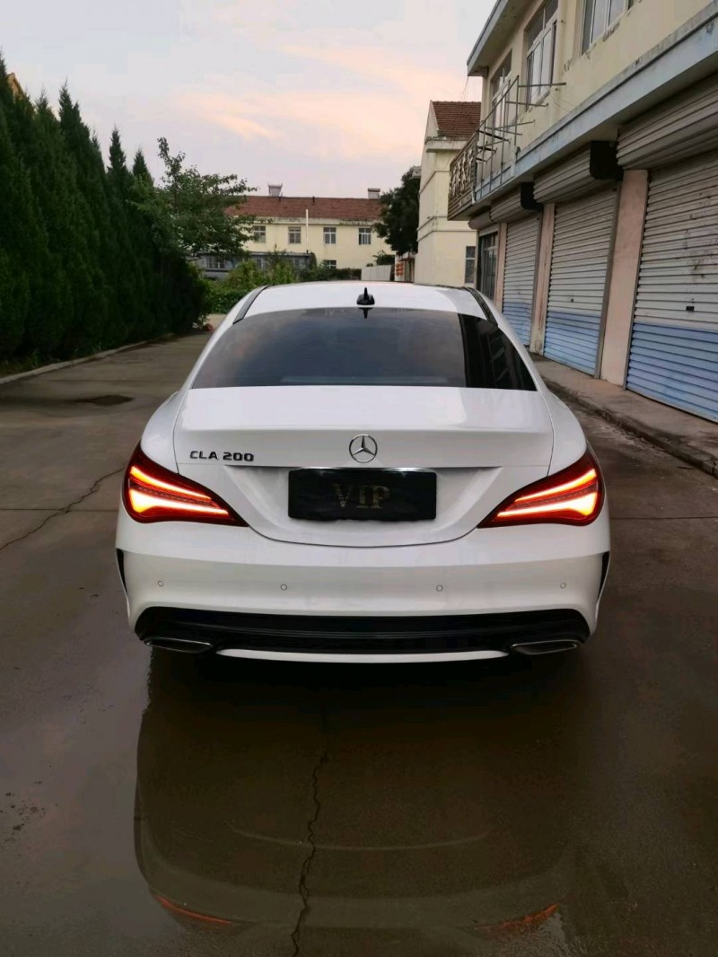 青岛18年奔驰CLA9