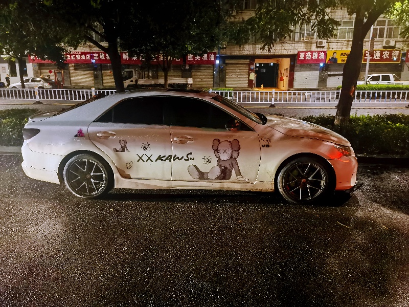 保定11年丰田锐志2