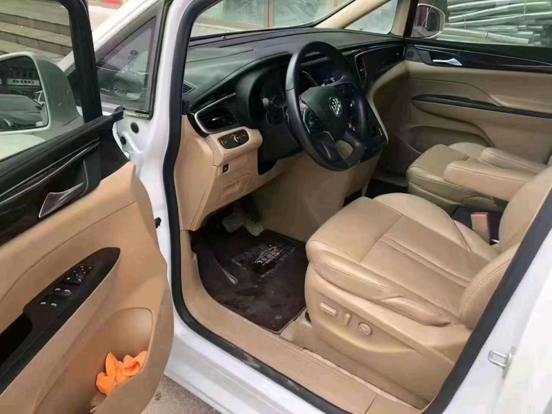 北京18年别克GL84