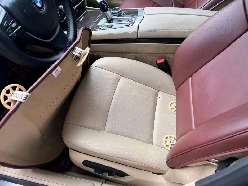 北京13年宝马7系7