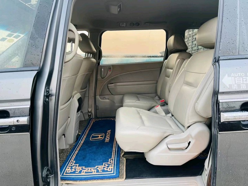 东莞14年本田艾力绅4