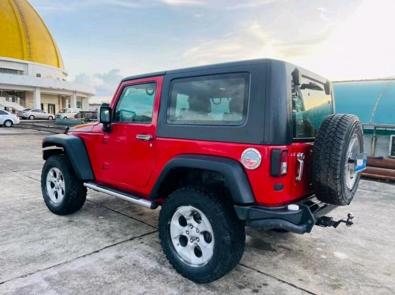東莞11年Jeep牧馬人5