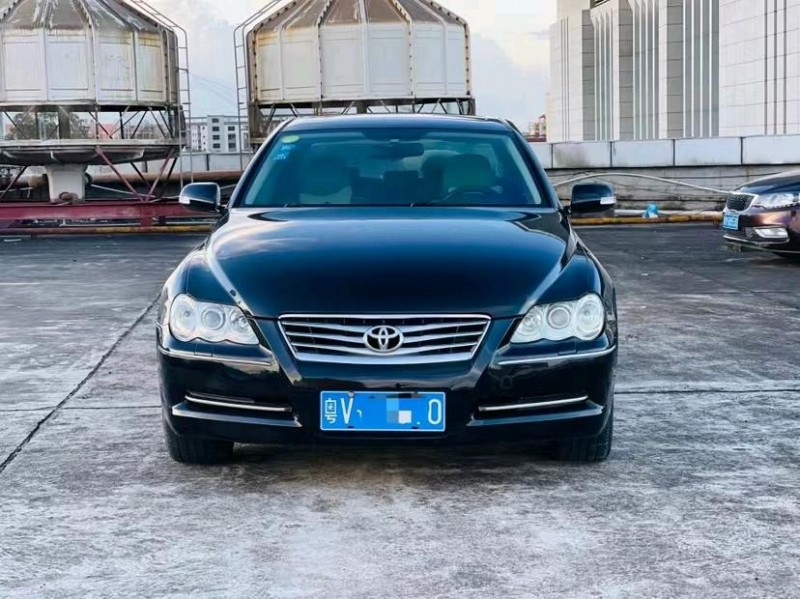 东莞07年丰田锐志1