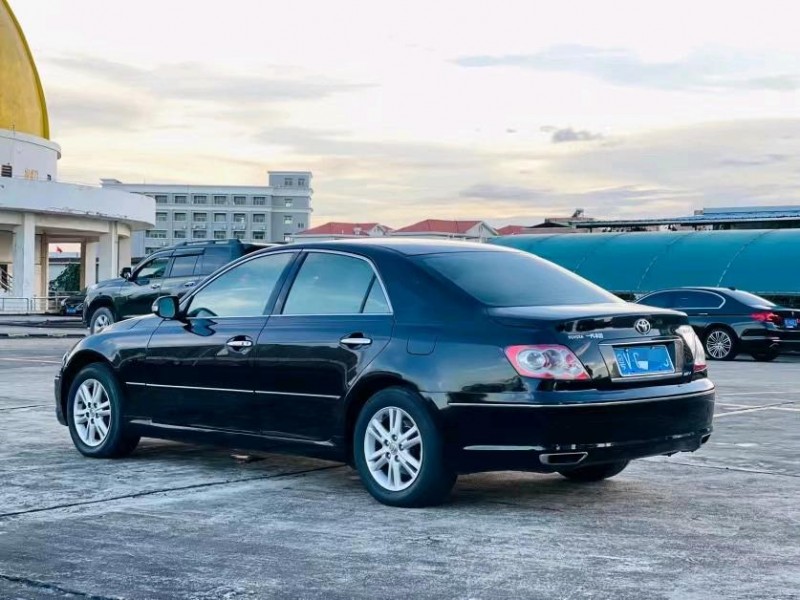 东莞07年丰田锐志7