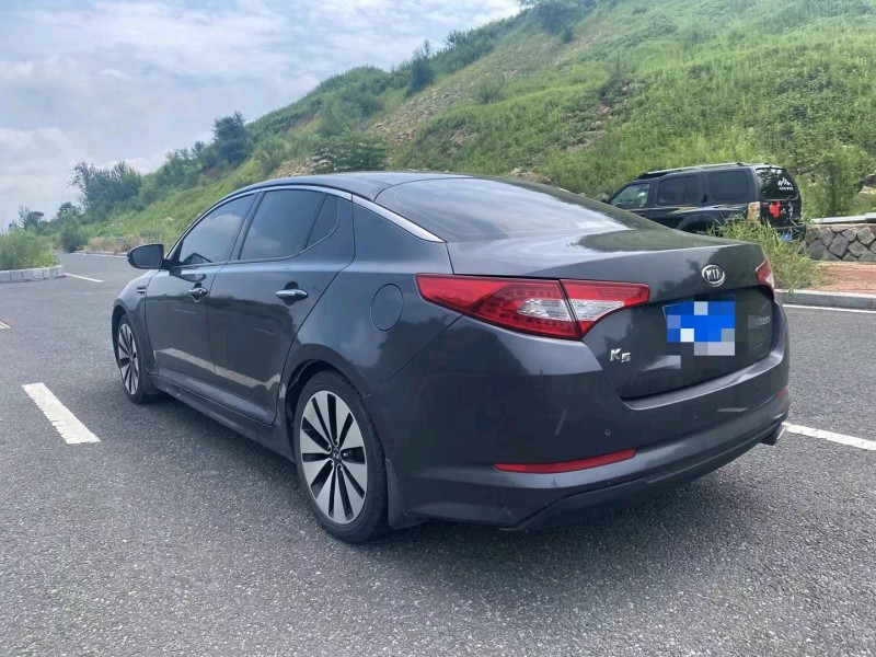 东营11年起亚K58