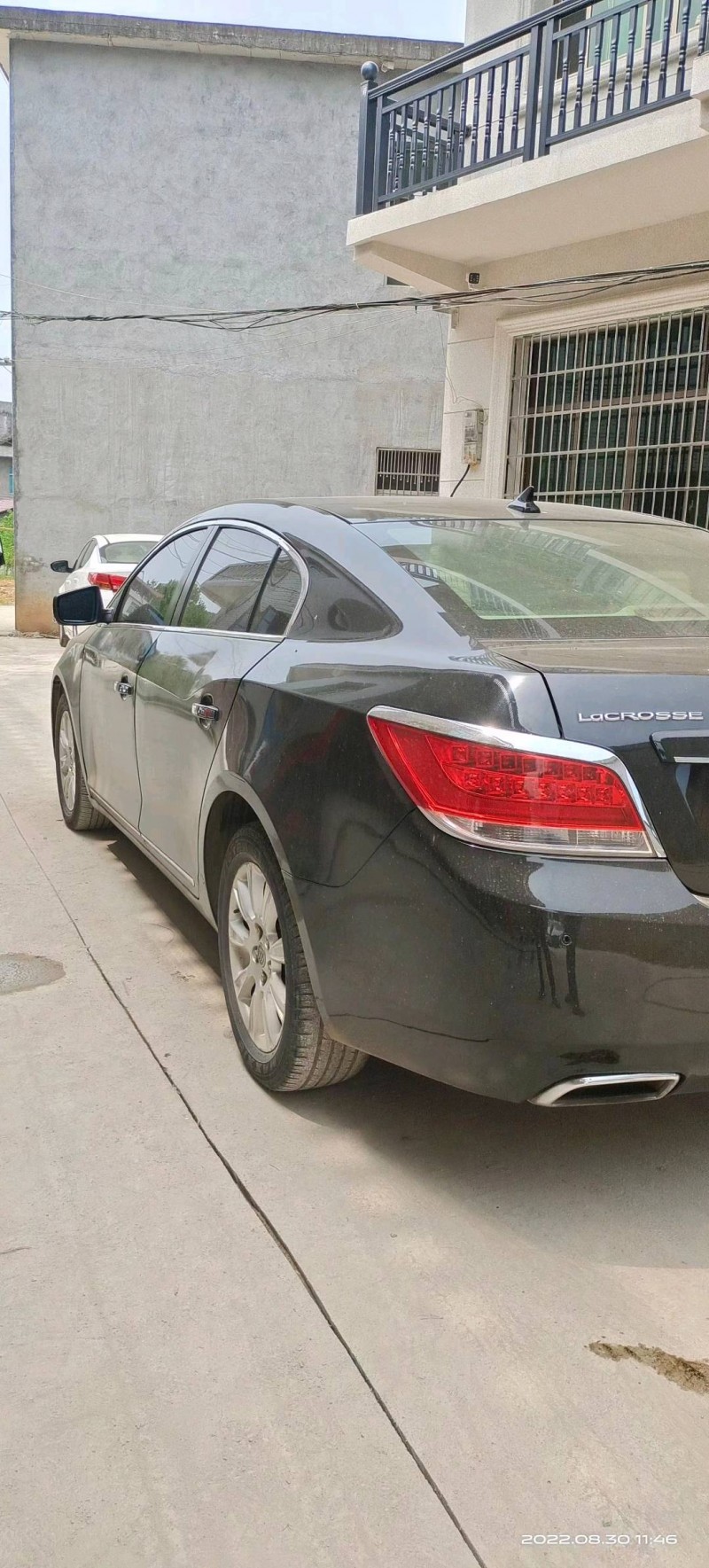 宜春14年别克君越4