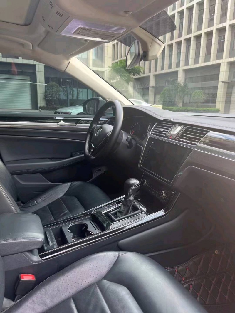 徐州18年大众辉昂5