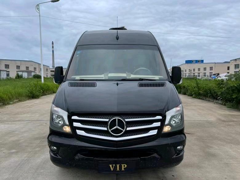 盐城17年奔驰斯宾特1