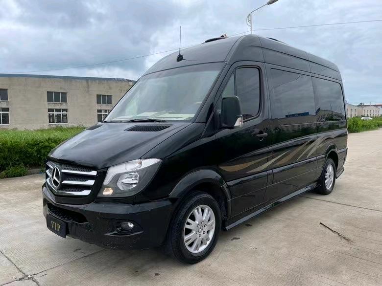 盐城17年奔驰斯宾特3