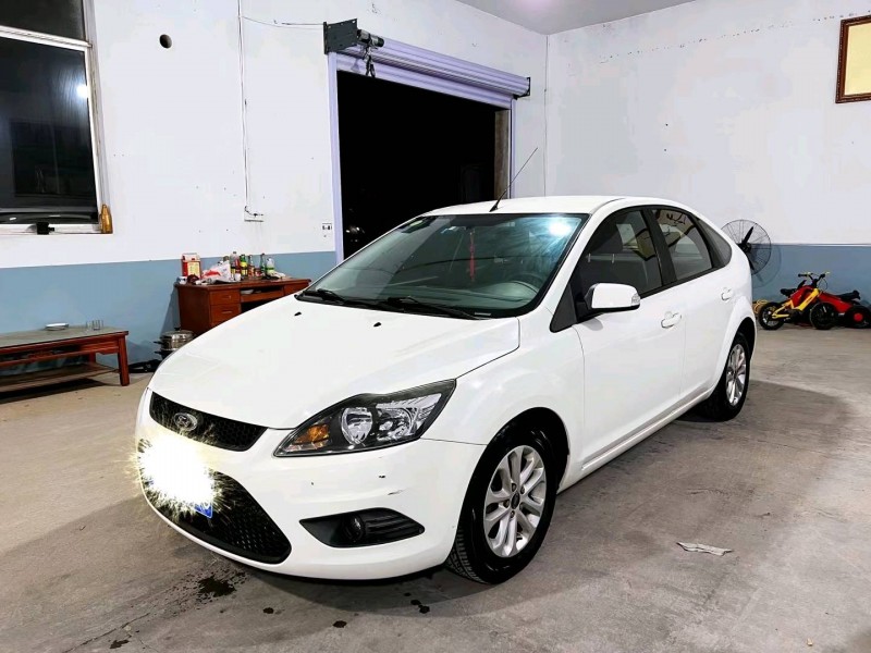 潍坊15年福特福克斯3