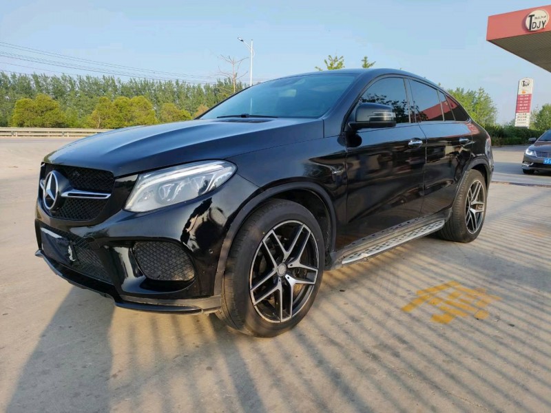 徐州16年奔驰AMG3