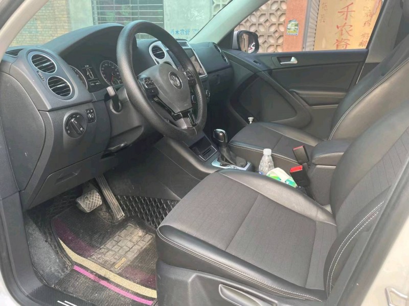 保定19年大众途观6