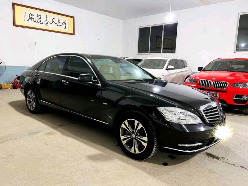 潍坊13年奔驰S8