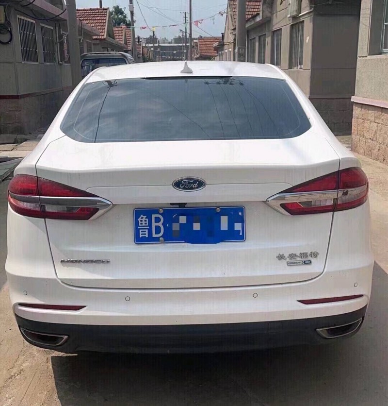 青岛21年福特蒙迪欧9