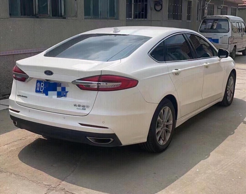 青岛21年福特蒙迪欧8