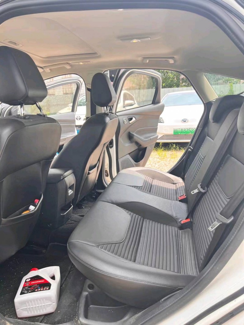 广州17年福特福克斯6