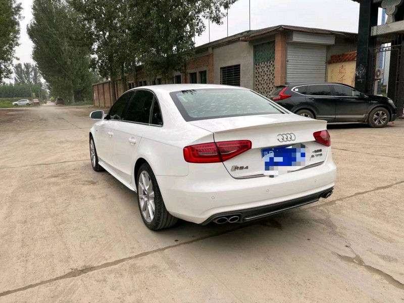 保定15年奥迪A4L8