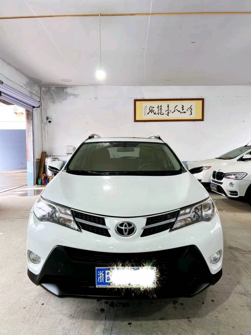 潍坊15年丰田RAV41