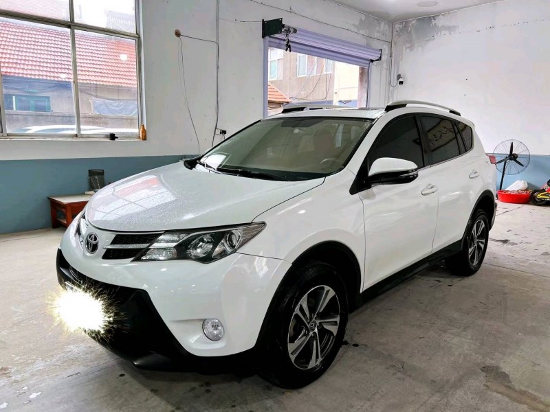 潍坊15年丰田RAV43